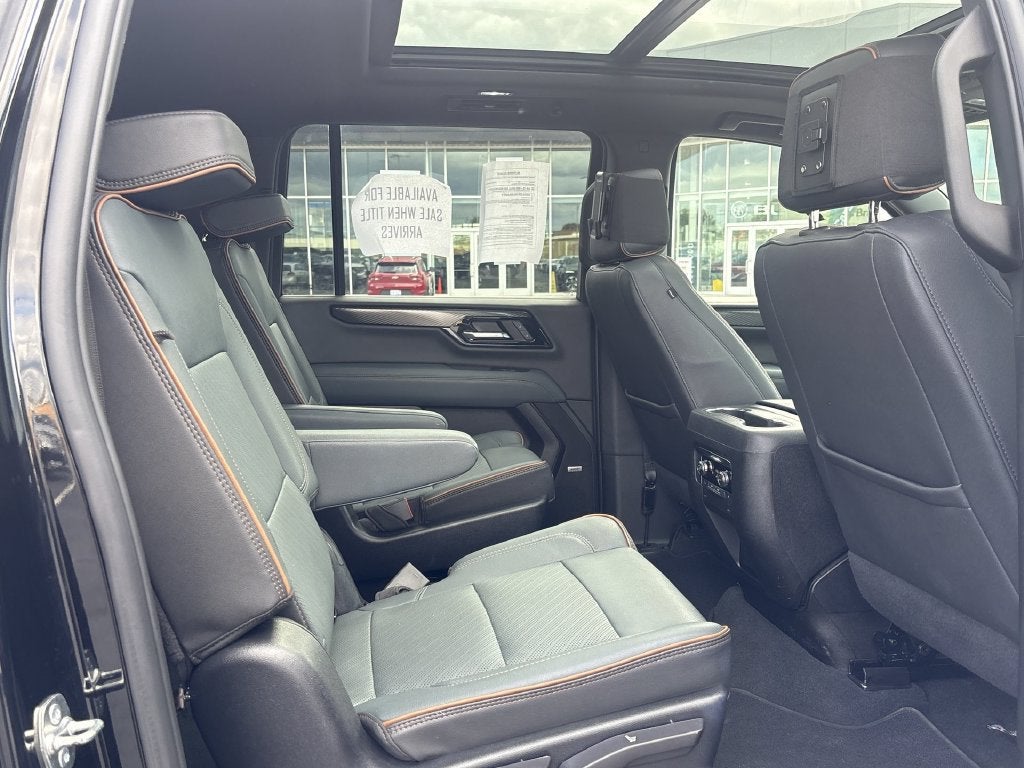 2025 GMC Yukon XL AT4