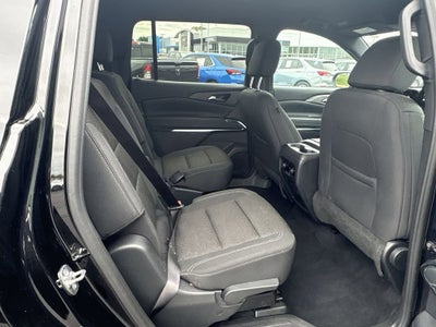 2024 Chevrolet Traverse LT