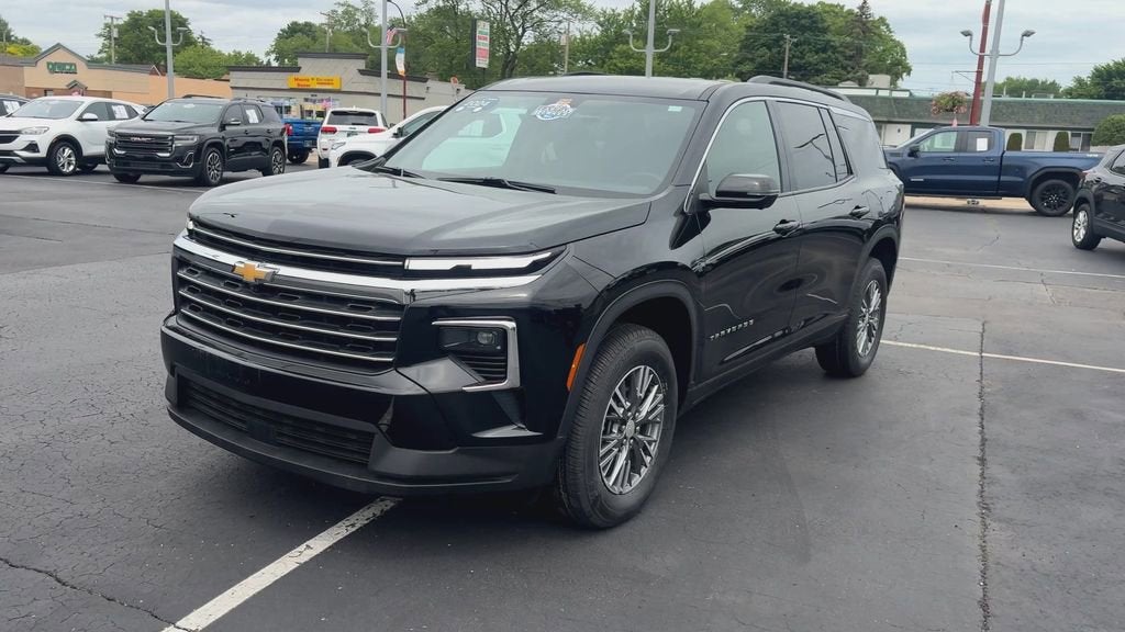 2024 Chevrolet Traverse LT