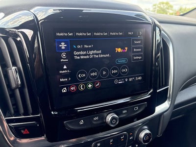 2023 Chevrolet Traverse LT Leather