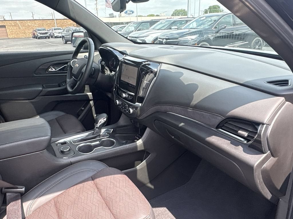 2023 Chevrolet Traverse High Country