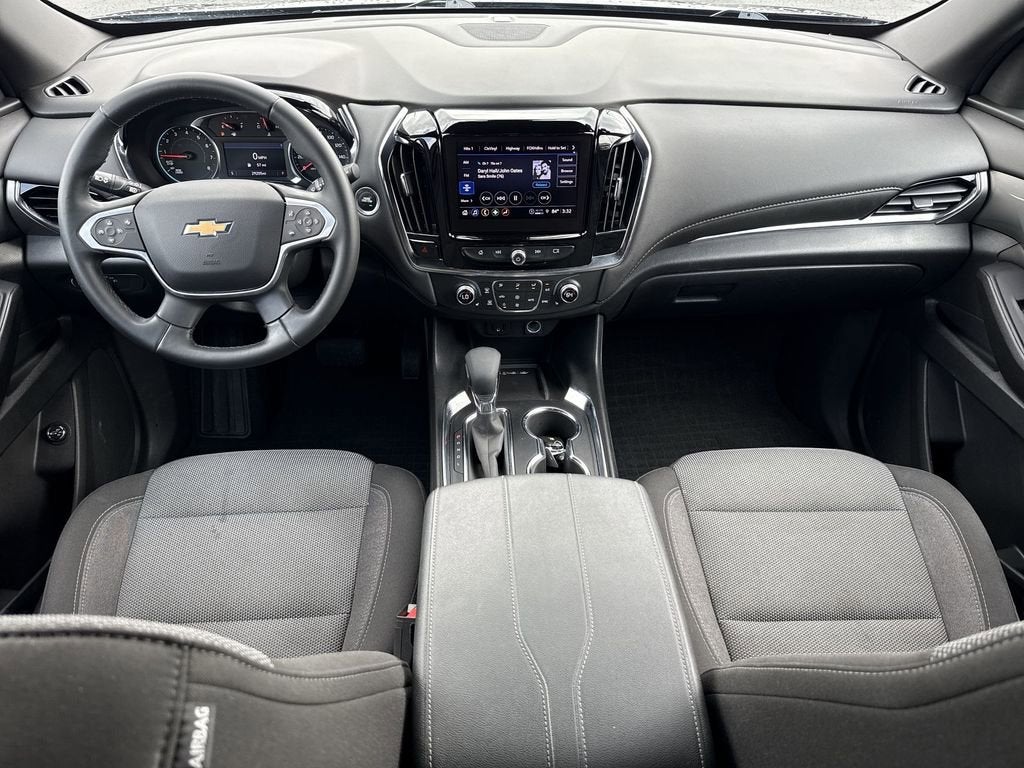 2024 Chevrolet Traverse Limited LT Cloth