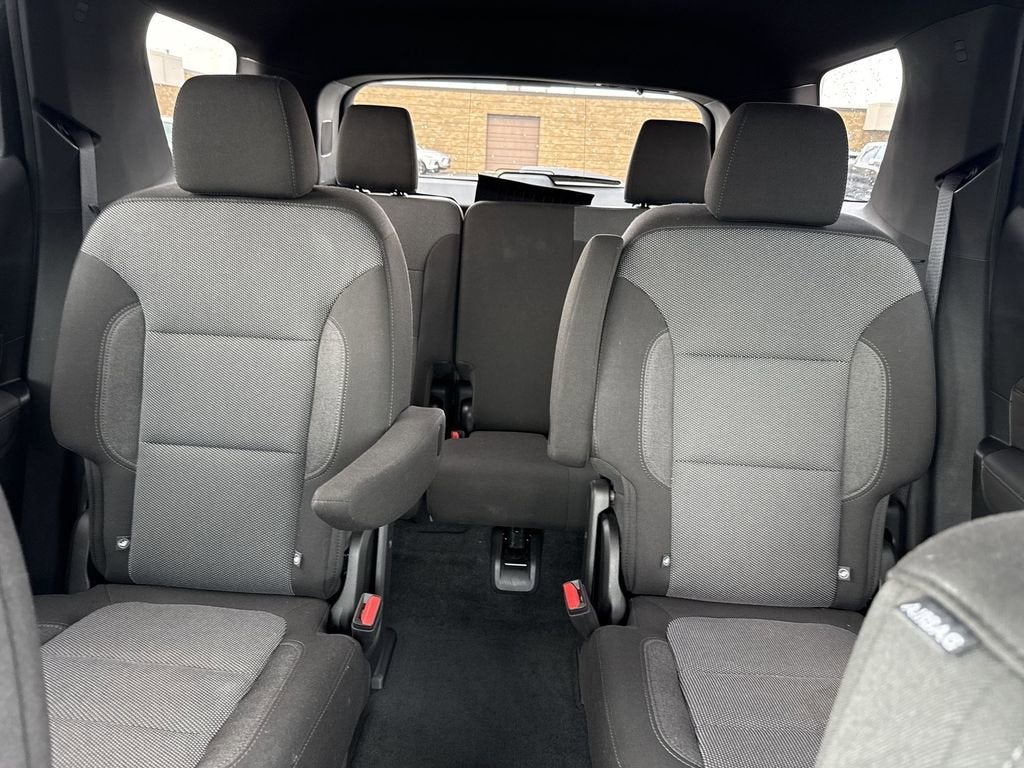 2024 Chevrolet Traverse Limited LT Cloth