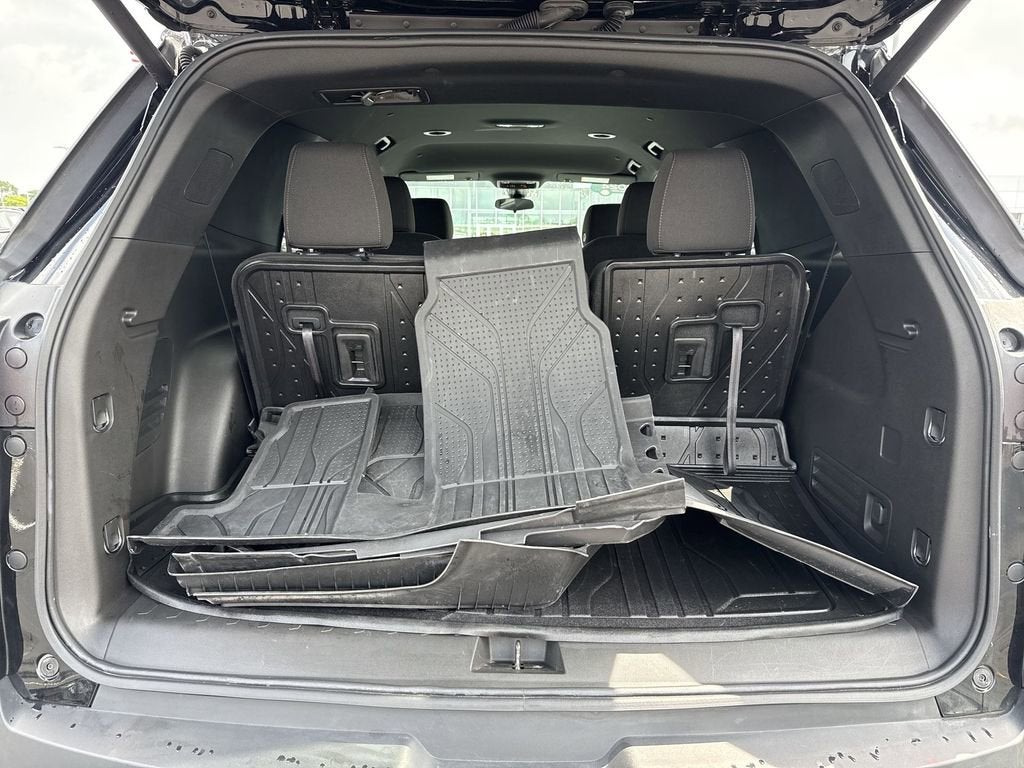 2024 Chevrolet Traverse Limited LT Cloth