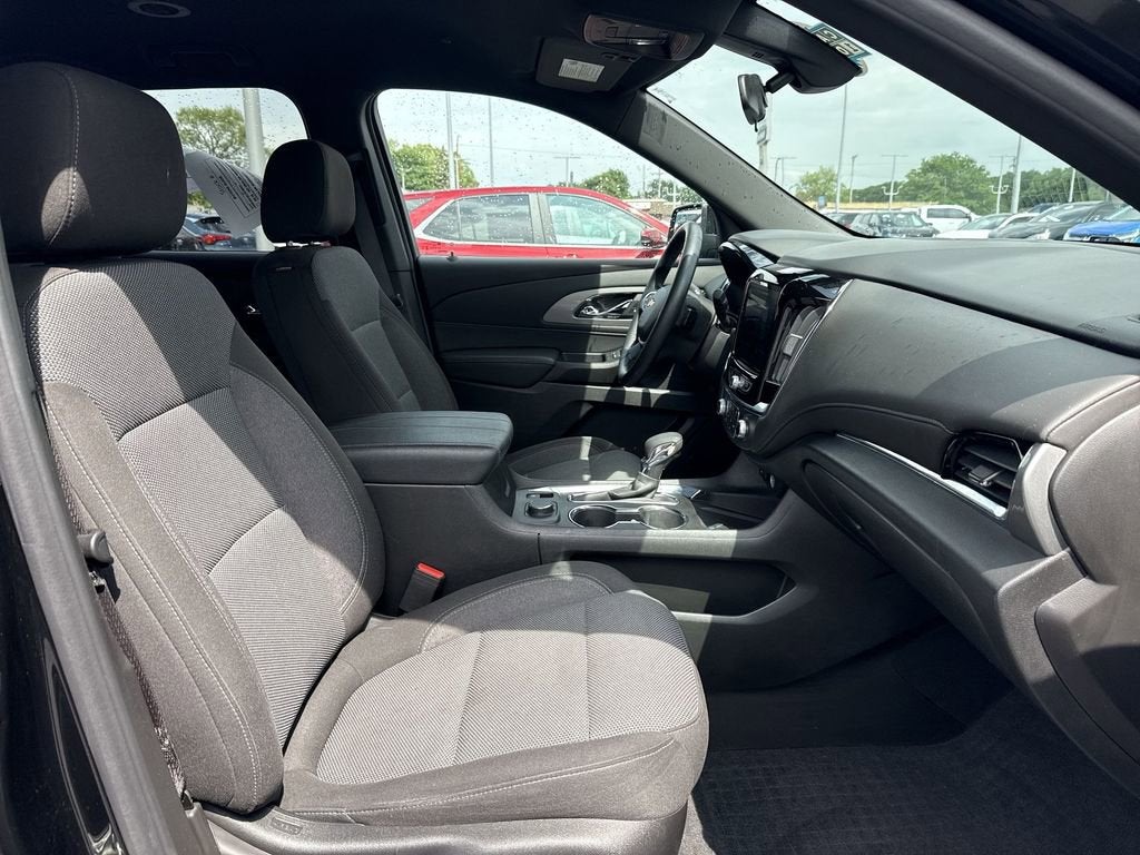 2024 Chevrolet Traverse Limited LT Cloth