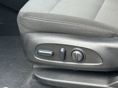 2024 Chevrolet Traverse Limited LT Cloth