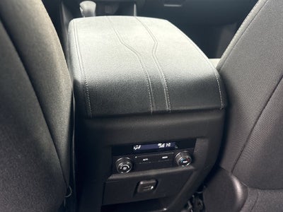 2024 Chevrolet Traverse Limited LT Cloth