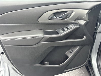 2024 Chevrolet Traverse Limited LT Cloth