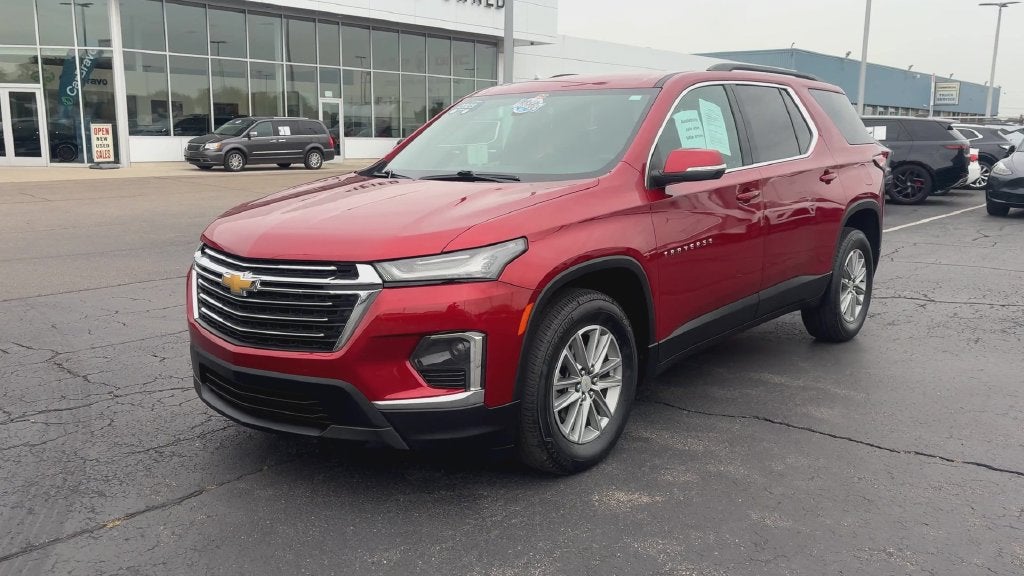 2023 Chevrolet Traverse LT Cloth
