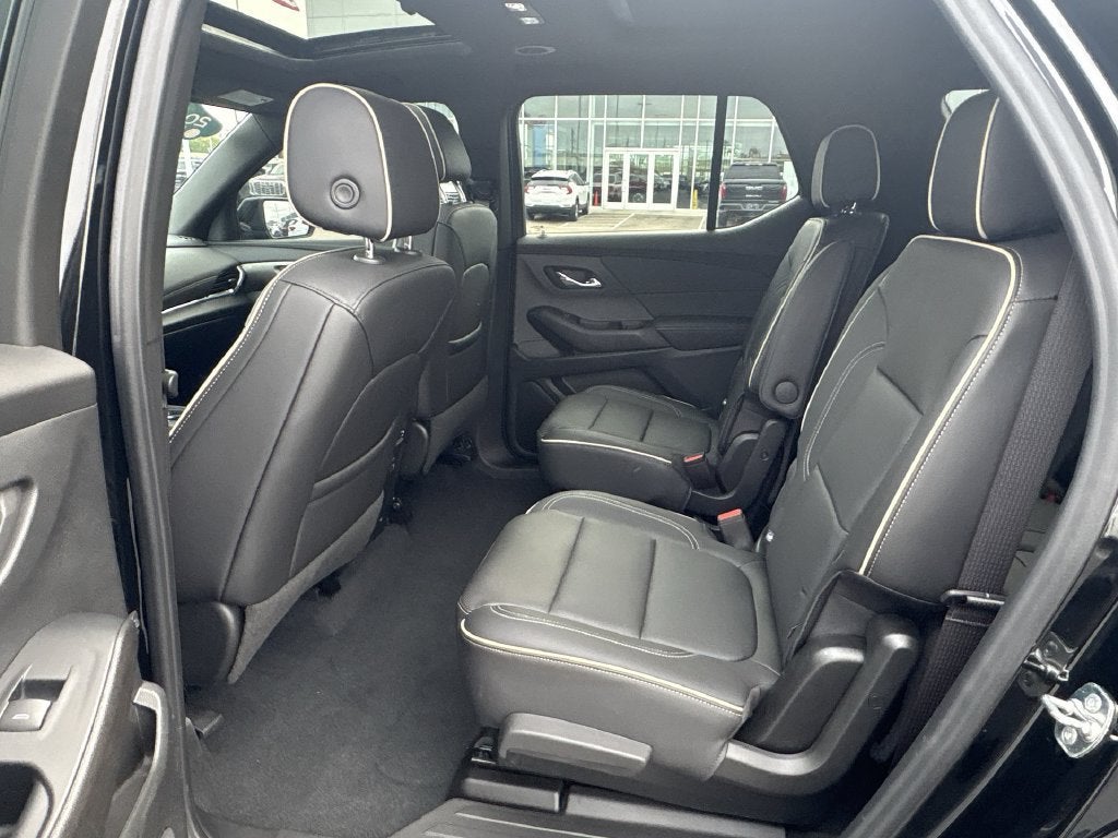 2023 Chevrolet Traverse Premier - Photo 25
