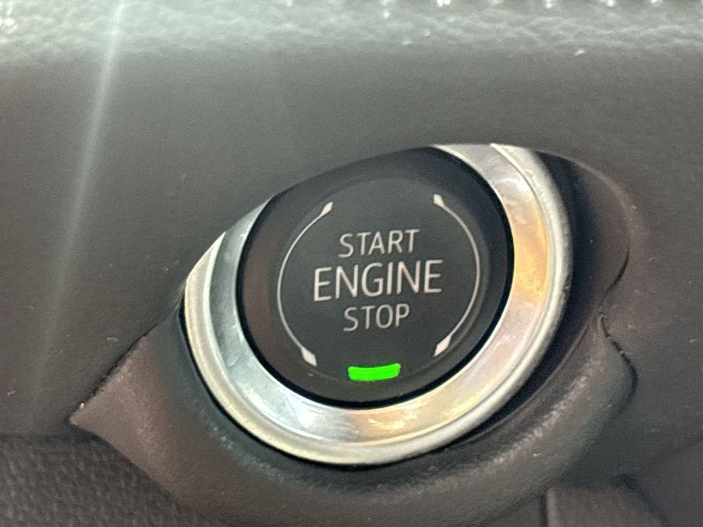 2025 Chevrolet Suburban LS