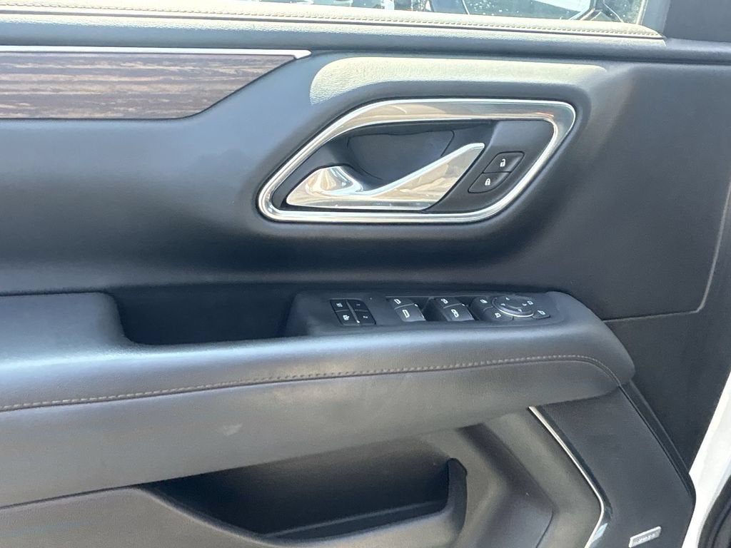 2023 Chevrolet Suburban High Country