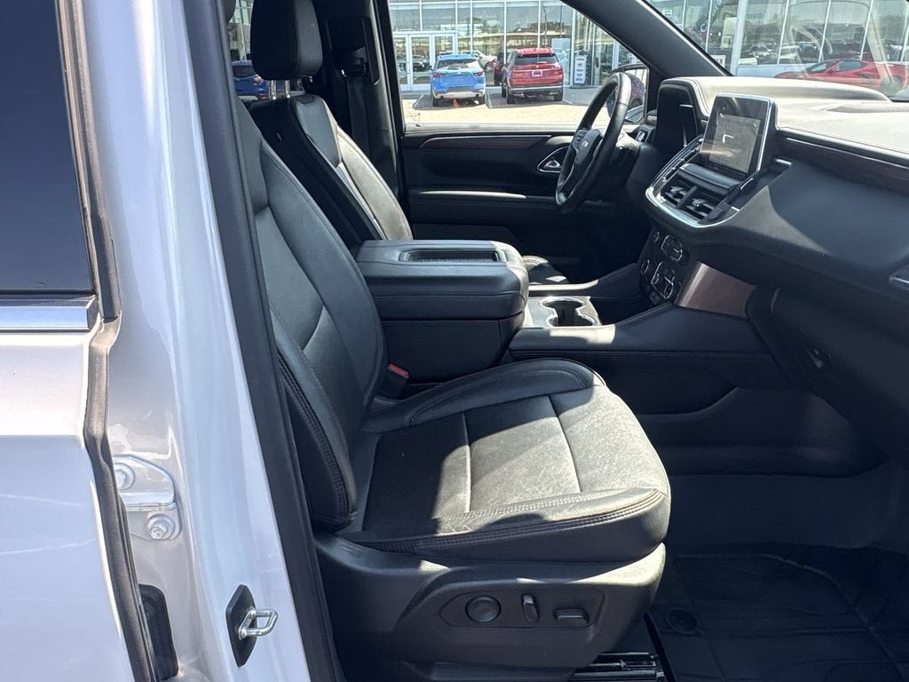2023 Chevrolet Suburban High Country