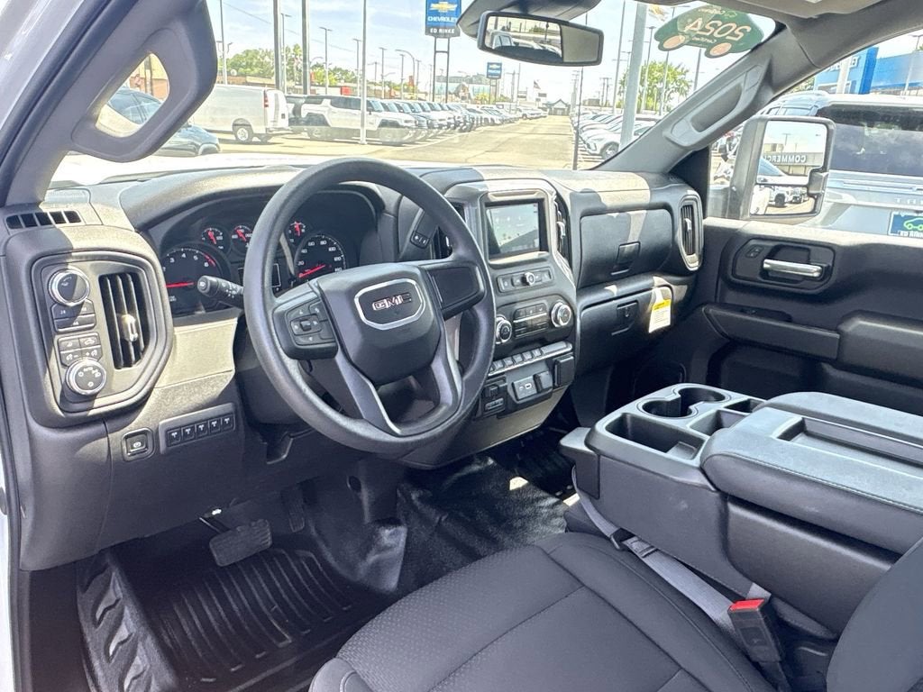 2024 GMC Sierra 2500 HD Pro