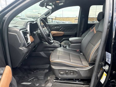 2023 GMC Canyon AT4