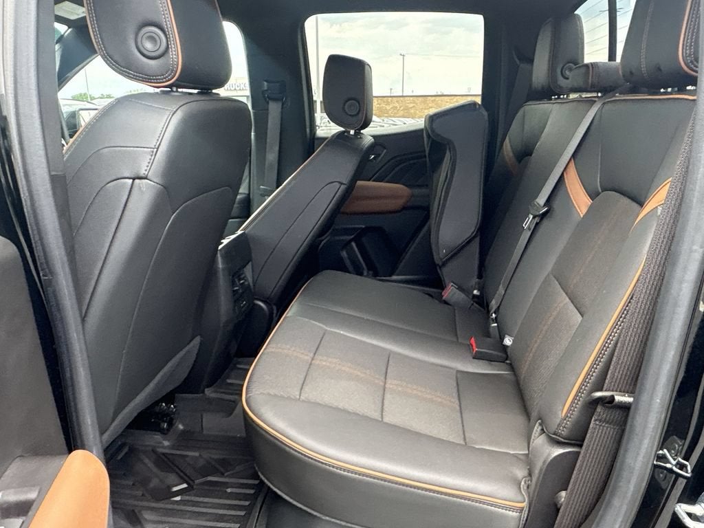 2023 GMC Canyon AT4