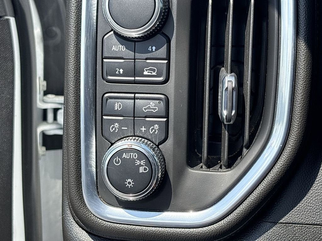 2022 GMC Sierra 1500 Limited Elevation