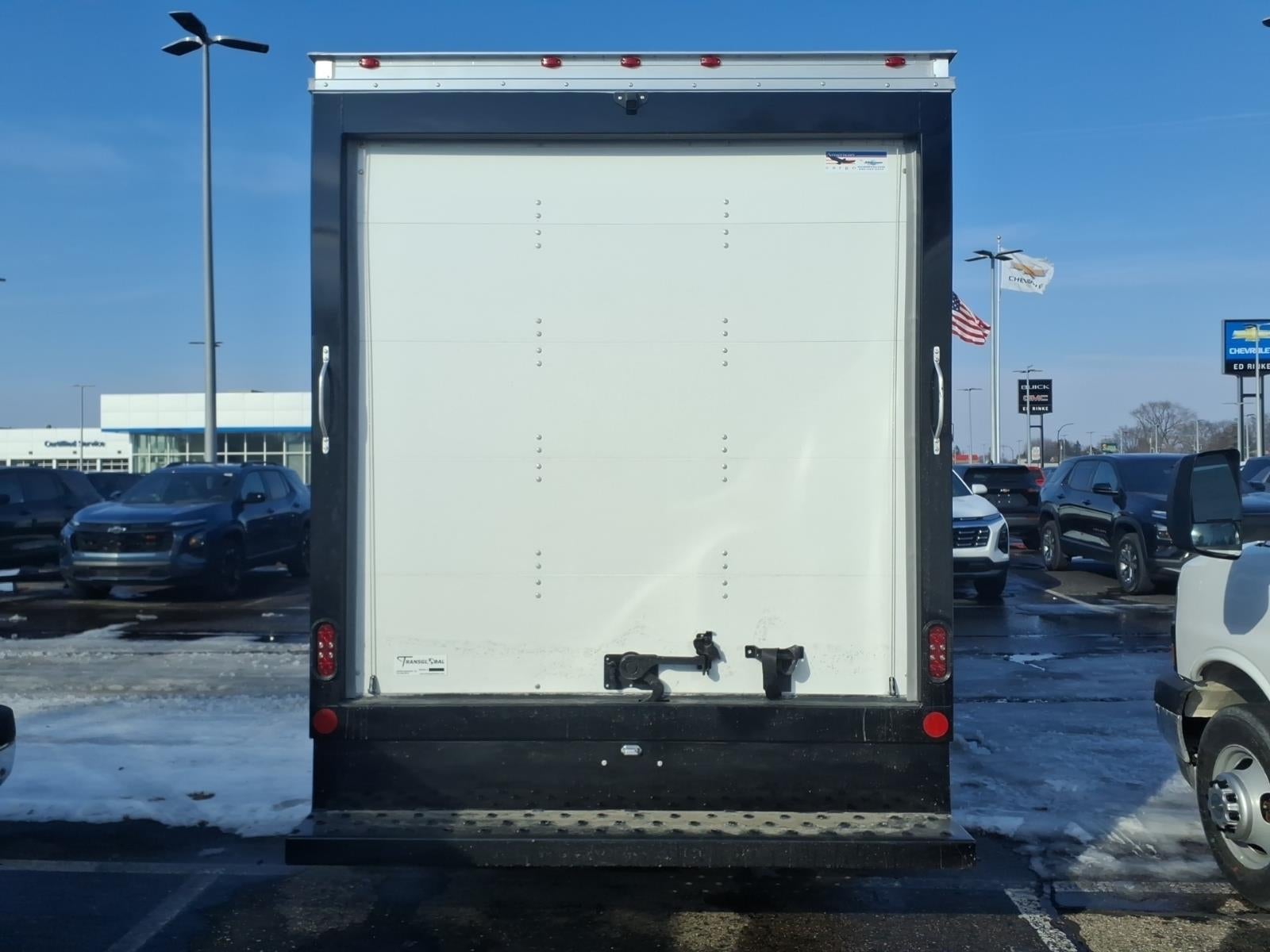 2026 Chevrolet Express Cutaway 3500 1WT