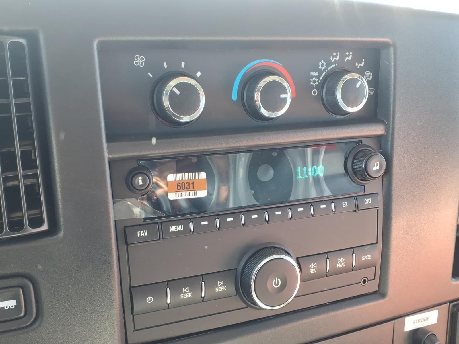 2026 Chevrolet Express Cutaway 3500 1WT