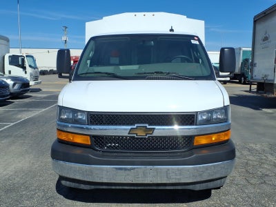 2026 Chevrolet Express Cutaway 3500 1WT