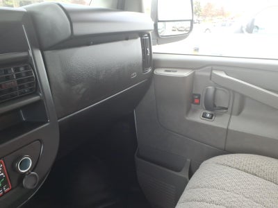 2026 Chevrolet Express Cutaway 3500 1WT