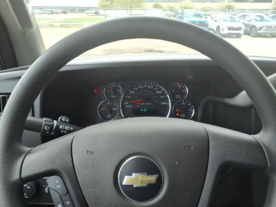 2026 Chevrolet Express Cutaway 3500 1WT