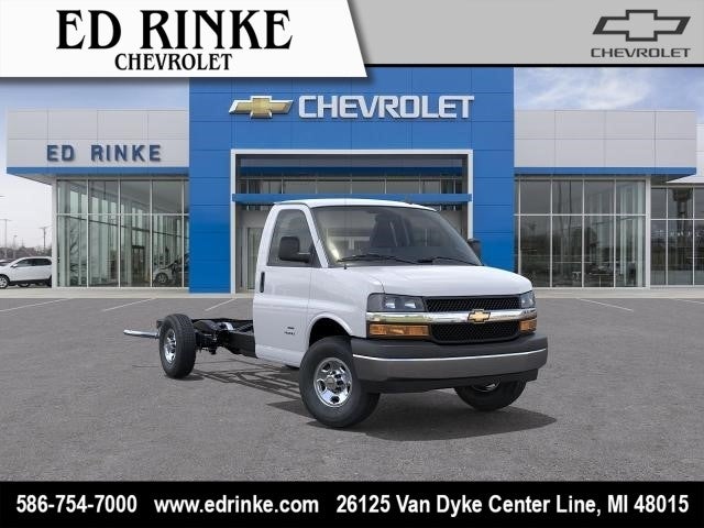 2026 Chevrolet Express Cutaway 3500 1WT