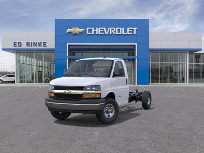 2026 Chevrolet Express Cutaway 3500 1WT