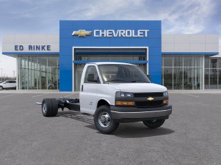2026 Chevrolet Express Cutaway 3500 1WT
