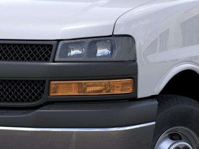 2026 Chevrolet Express Cutaway 3500 1WT