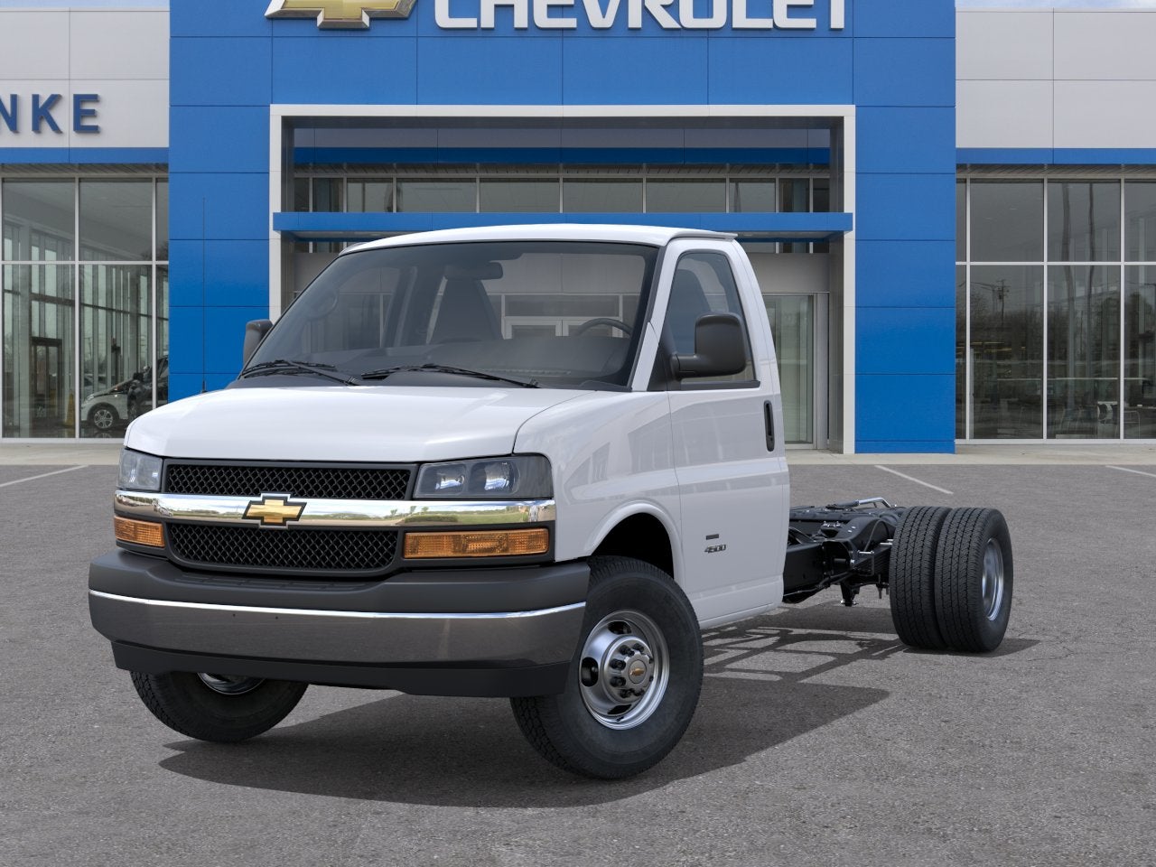 2026 Chevrolet Express Cutaway 4500 2WT
