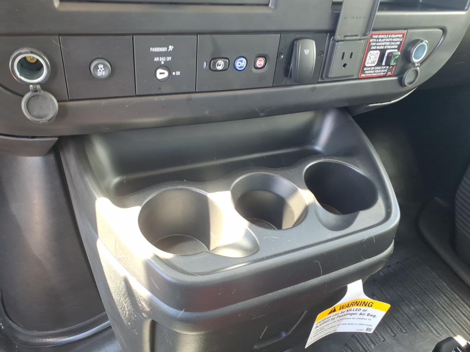 2026 Chevrolet Express Cutaway 4500 2WT