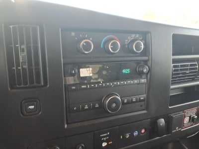 2026 Chevrolet Express Cutaway 4500 2WT
