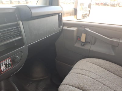 2026 Chevrolet Express Cutaway 4500 2WT
