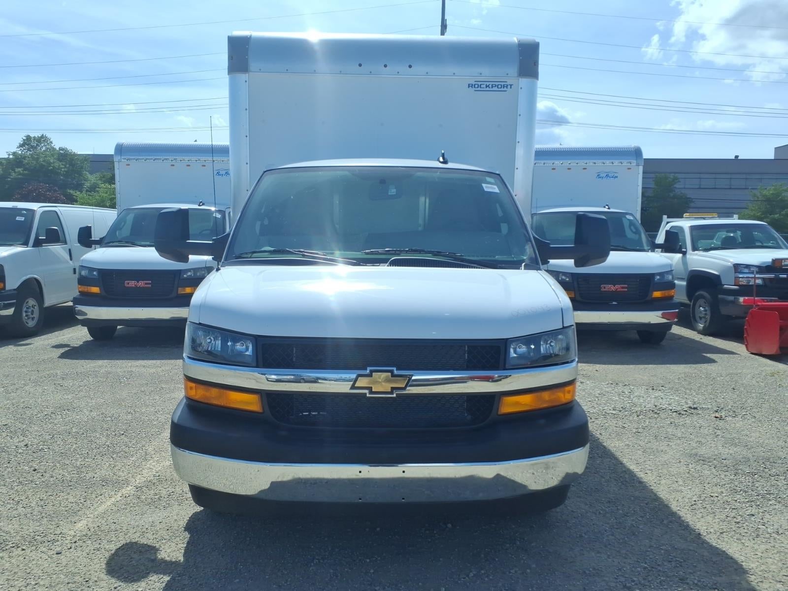 2026 Chevrolet Express Cutaway 4500 2WT