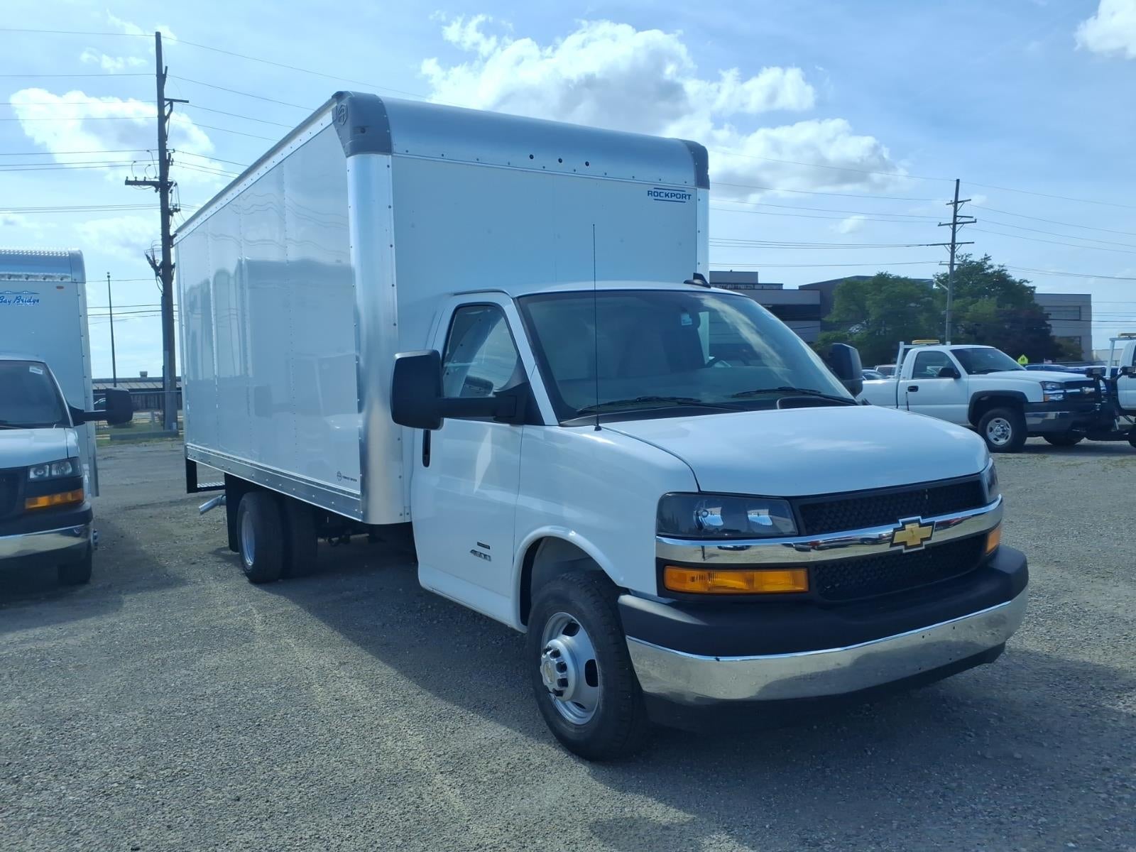 2026 Chevrolet Express Cutaway 4500 2WT