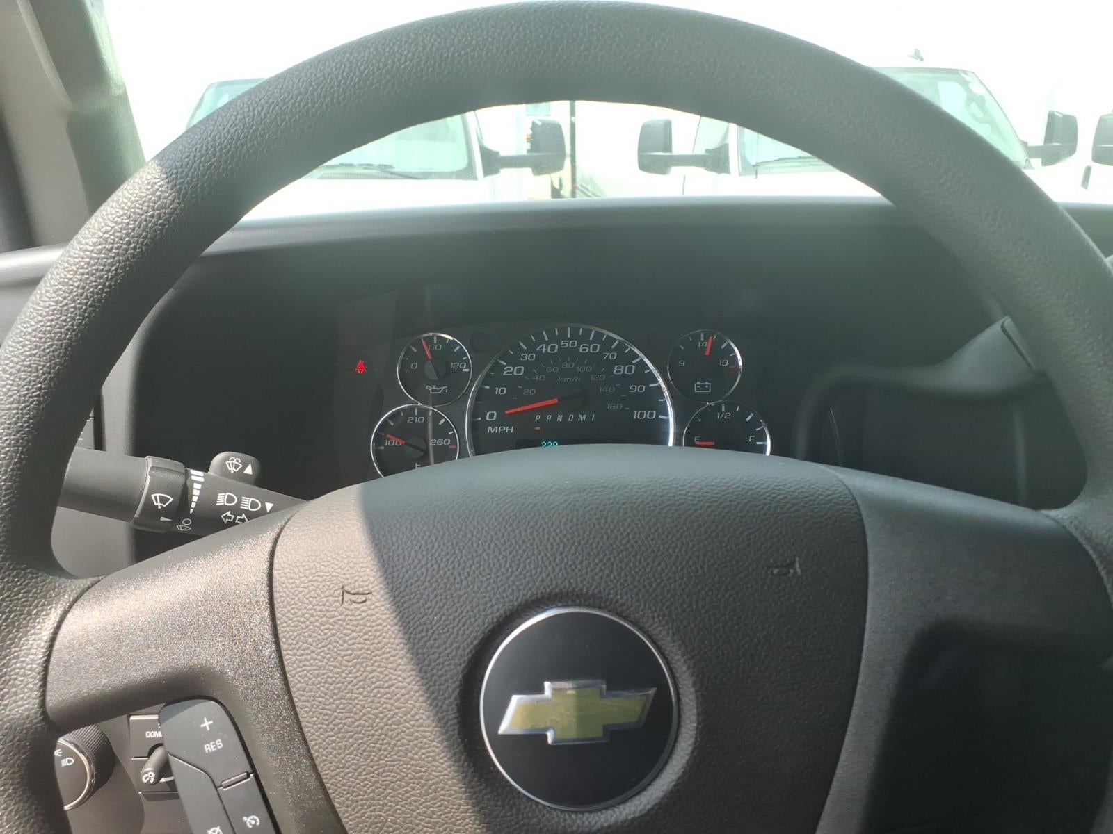 2026 Chevrolet Express Cutaway 4500 2WT