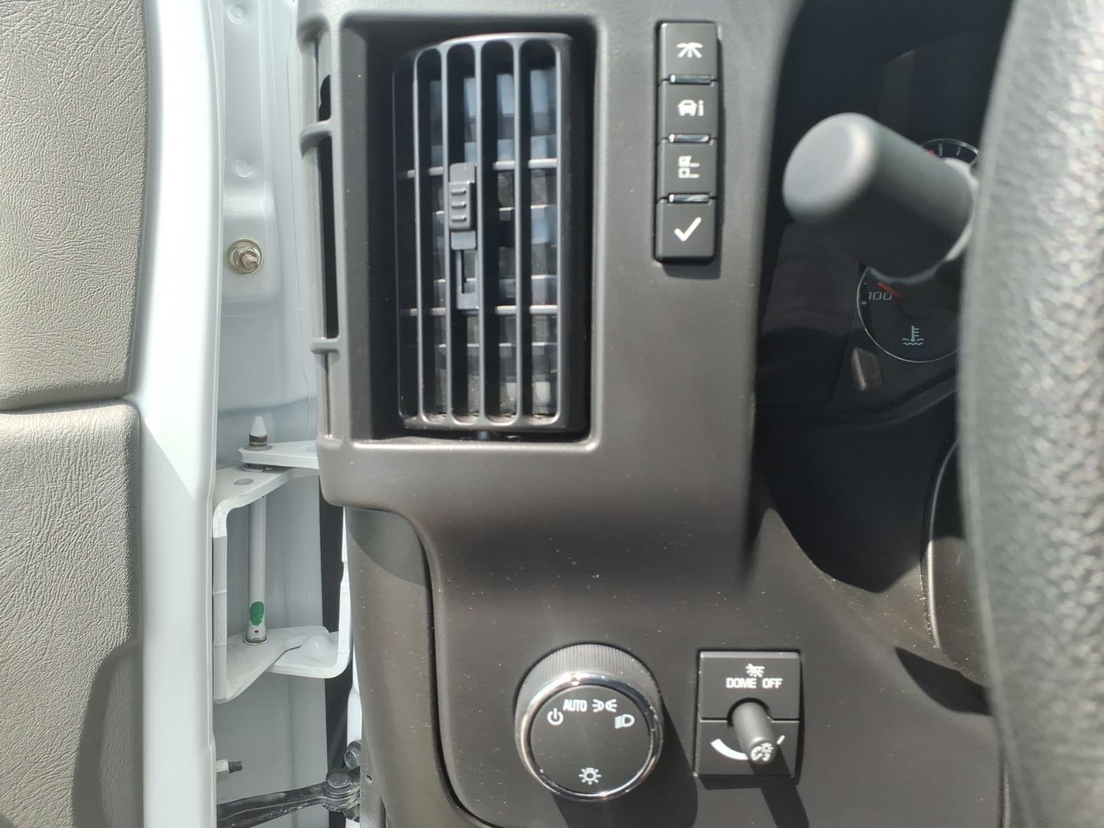 2026 Chevrolet Express Cutaway 4500 2WT