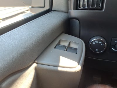 2026 Chevrolet Express Cutaway 4500 2WT