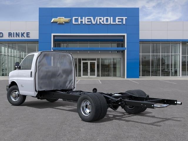 2026 Chevrolet Express Cutaway 4500 2WT