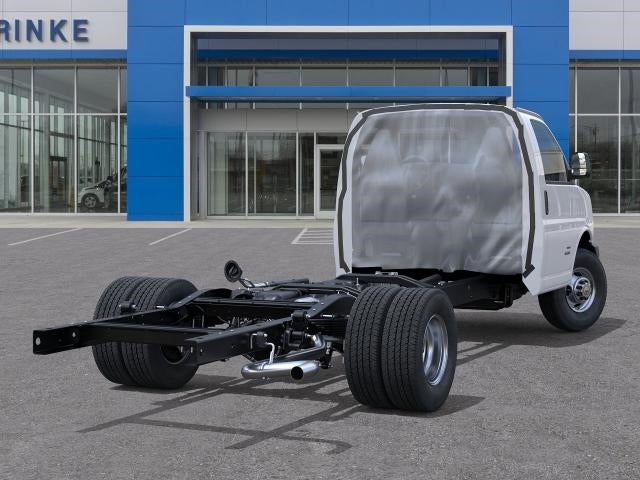 2026 Chevrolet Express Cutaway 4500 2WT
