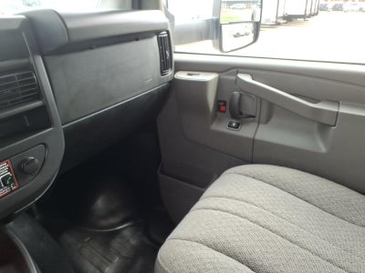 2026 Chevrolet Express Cutaway 4500 2WT