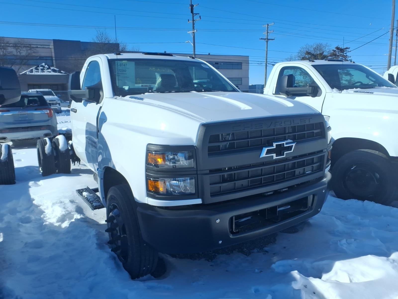 2025 Chevrolet Silverado 5500 HD Work Truck
