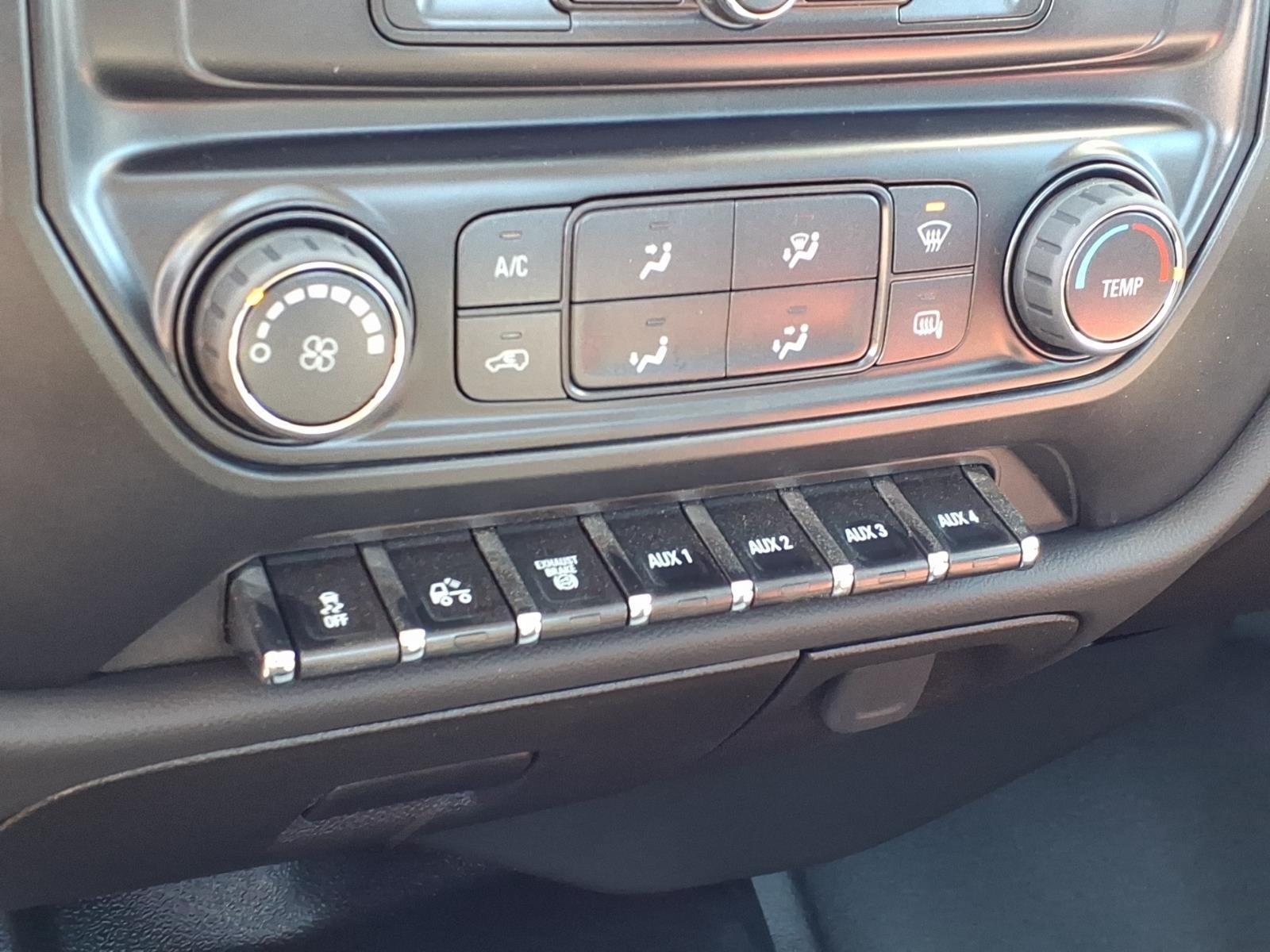 2025 Chevrolet Silverado 5500 HD Work Truck