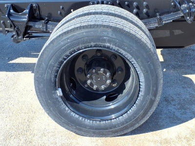 2025 Chevrolet Silverado 5500 HD Work Truck