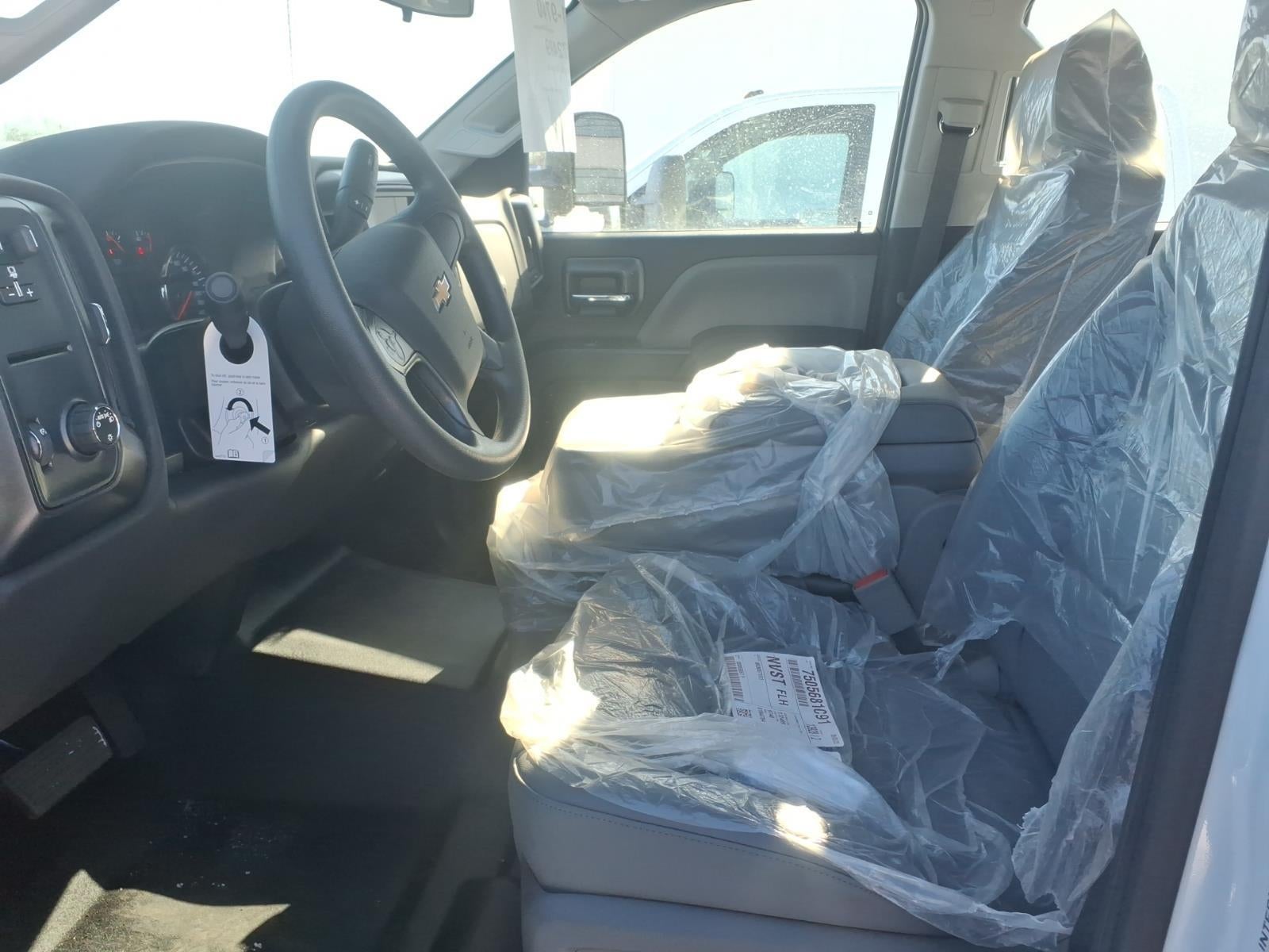 2025 Chevrolet Silverado 5500 HD Work Truck