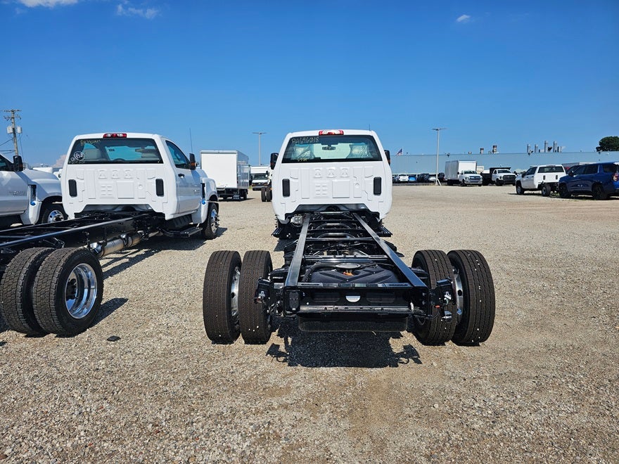 2024 Chevrolet Silverado 5500 HD Work Truck