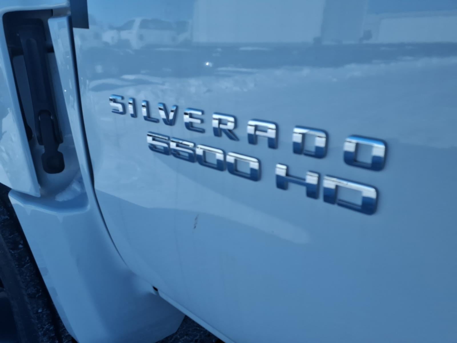 2025 Chevrolet Silverado 5500 HD Work Truck