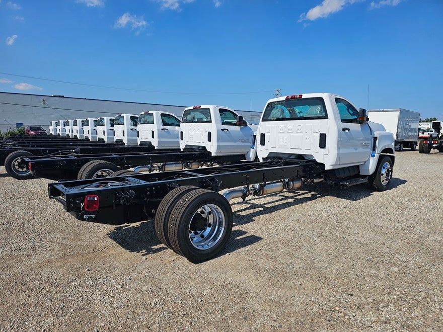 2024 Chevrolet Silverado 6500 HD Work Truck