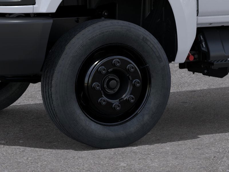 2025 Chevrolet Silverado 6500 HD Work Truck